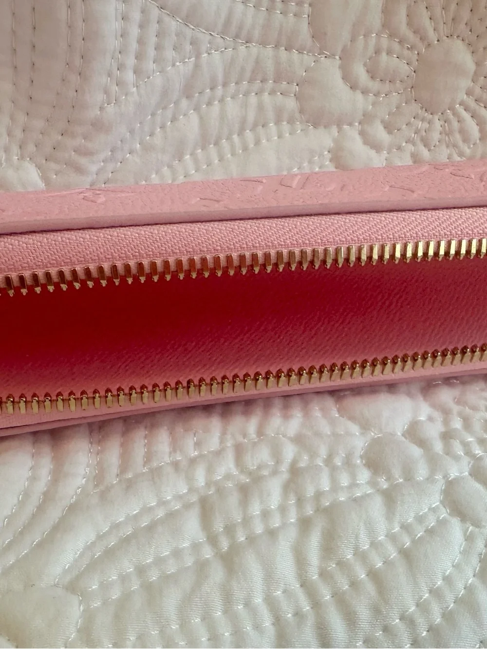 🩷New Louis Vuitton Cotton Candy Charlotte Empreinte Pouch🩷
